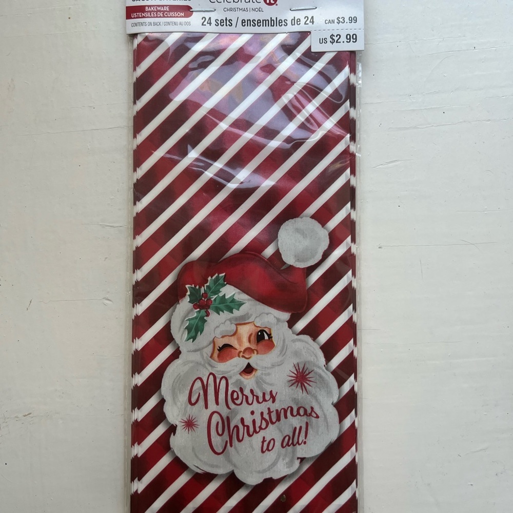 9 packs of santa Treat bags